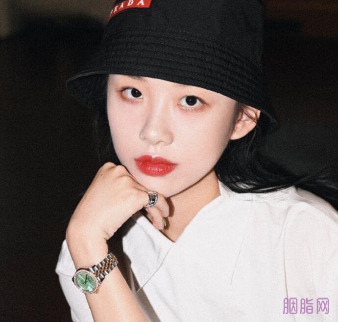 怎么人缘变好人缘好又漂亮的女生交什么样的朋友