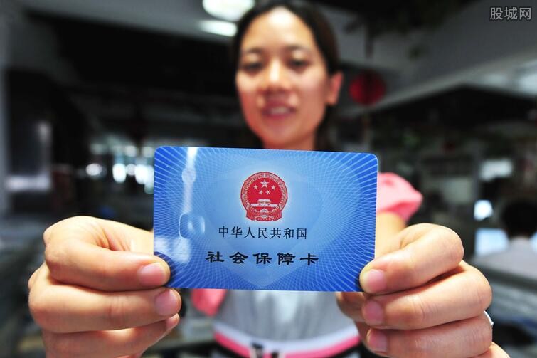 中国人大代表(人大史籍学正在任)求学业