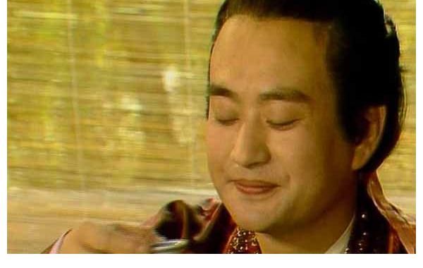 王菲和谢霆锋生了没求学业