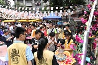 有福报的女人有威苛相？求学业