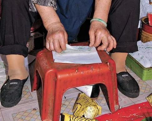 怎么让白羊座爱你(怎样让白羊座怜惜你)！求学业